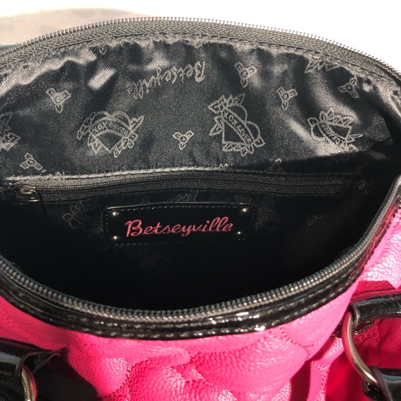 SOLD ❌Betsy Johnson satchel Bag - Picture 5 of 8